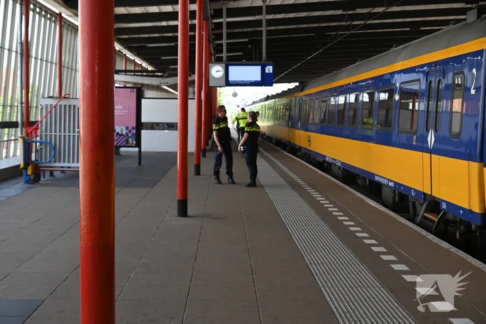 Geen treinverkeer richting Den Haag door aanrijding persoon