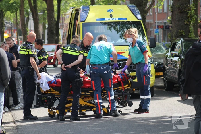 Scooterrijder gewond bij botsing met openslaand portier