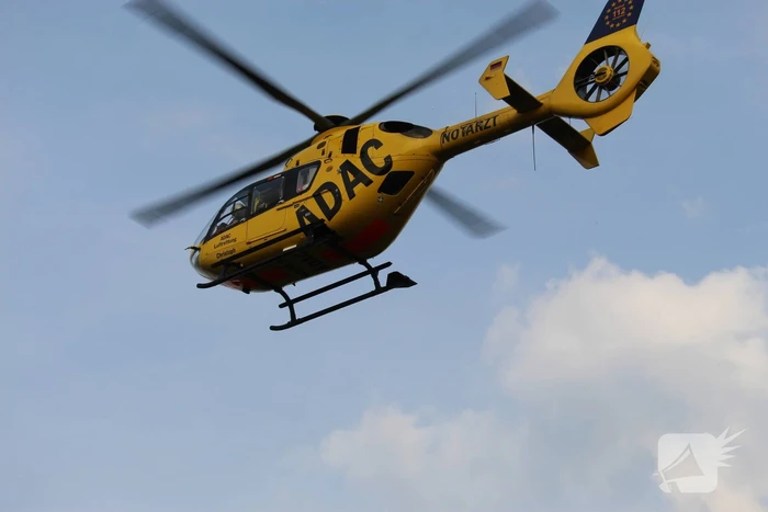 Kind valt van trap traumahelikopter opgeroepen
