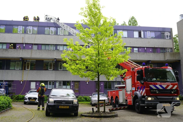Brand op dak van maisonnette bij werkzaamheden