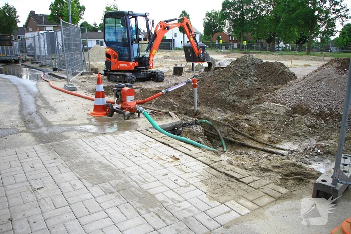 Brandkraan geraakt bij graafwerkzaamheden