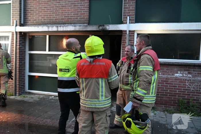 16 apartmenten ontruimd bij brand in kelder
