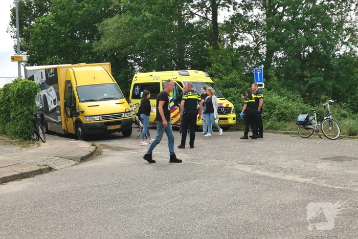 Fietsers gewond bij botsing op kruising