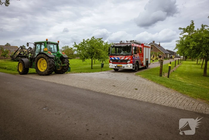 Veel rook bij afvalverbranding op terrein boerderij