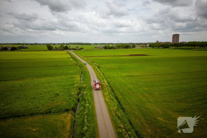 Veel rook bij afvalverbranding op terrein boerderij