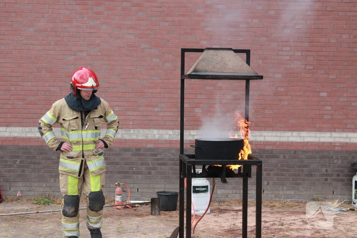 Open dag brandweerkazerne druk bezocht