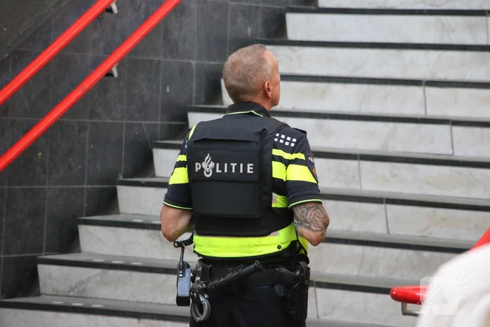 Treinverkeer stilgelegd vanwege politieactie