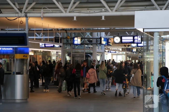 Treinverkeer stilgelegd vanwege politieactie
