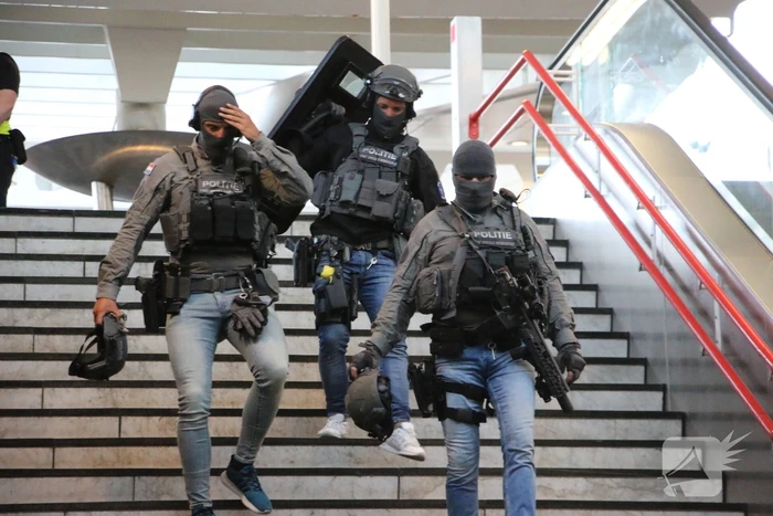 Treinverkeer stilgelegd vanwege politieactie