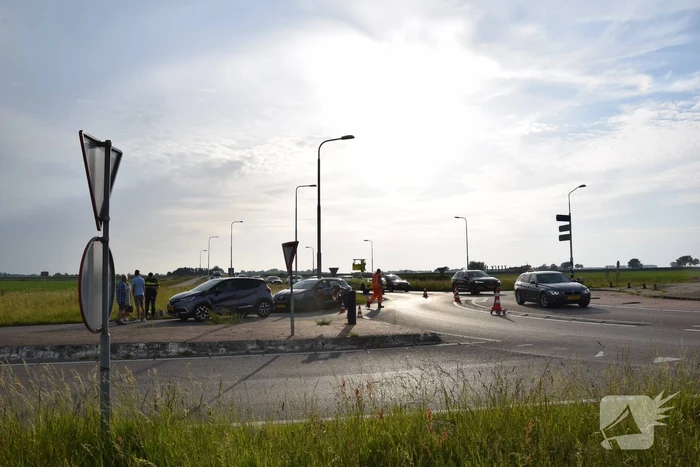 Motorrijder gewond bij botsing met auto