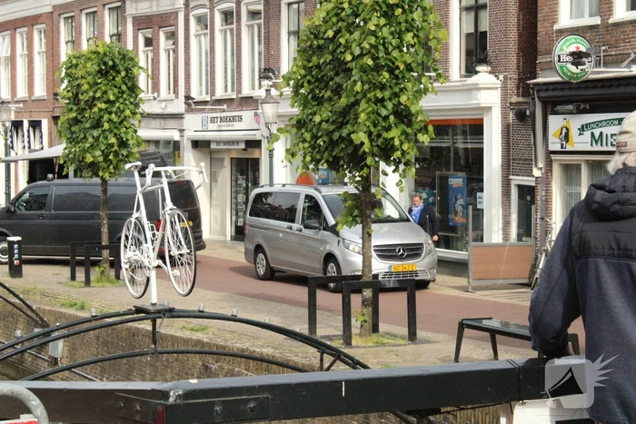 Overleden persoon in stadsgracht aangetroffen