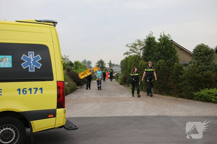 Persoon te water geraakt in Leidsche Trekvaart bij Tuinderij Buitenkans
