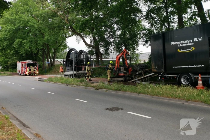 Gasleiding geraakt bij graafwerkzaamheden langs fietspad