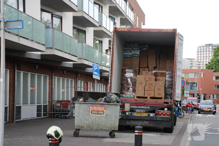 Straat afgezet vanwege incident met vrachtwagen