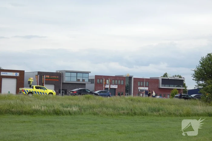 Auto's beschadigd bij kop-staartbotsing