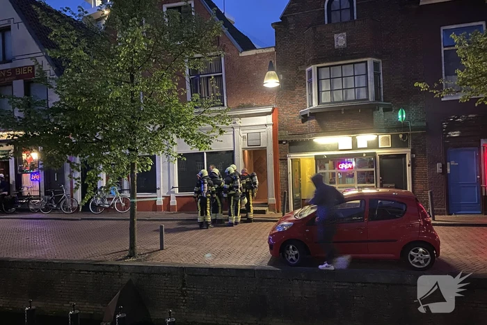 Gebouwbrand blijkt brandlucht na burn-out van auto