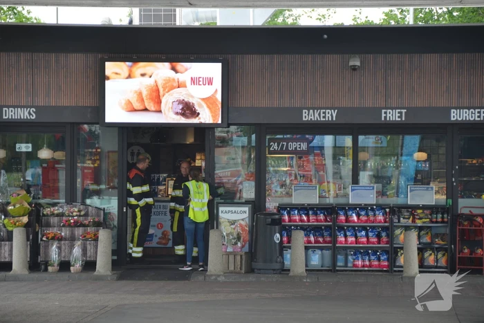 Brand in shop van tankstation snel onder controle