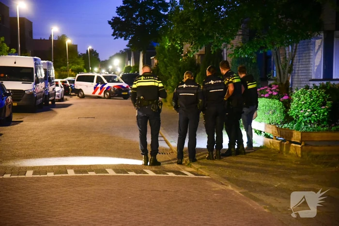 Politie onderzoek naar beschieting woning