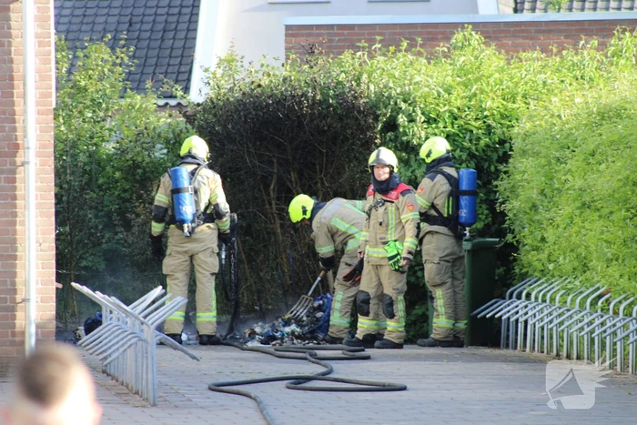 Vuilcontainer verwoest vanwege brand
