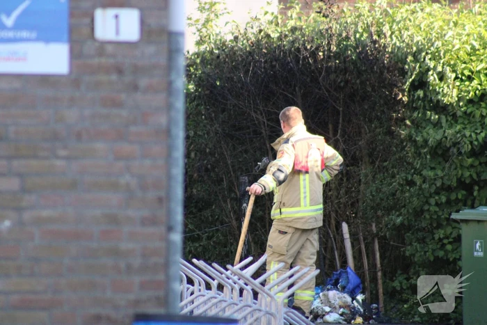 Vuilcontainer verwoest vanwege brand