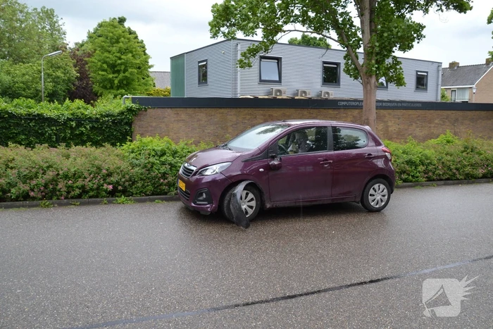 Fietser gewond bij botsing met auto