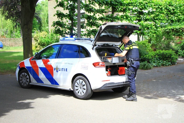 Traumahelikopter landt voor incident bij woning
