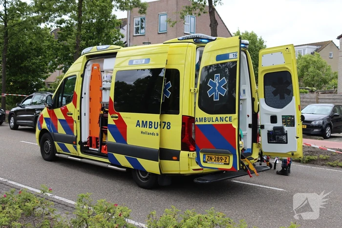 Voetganger aangereden bij kop-staartbotsing