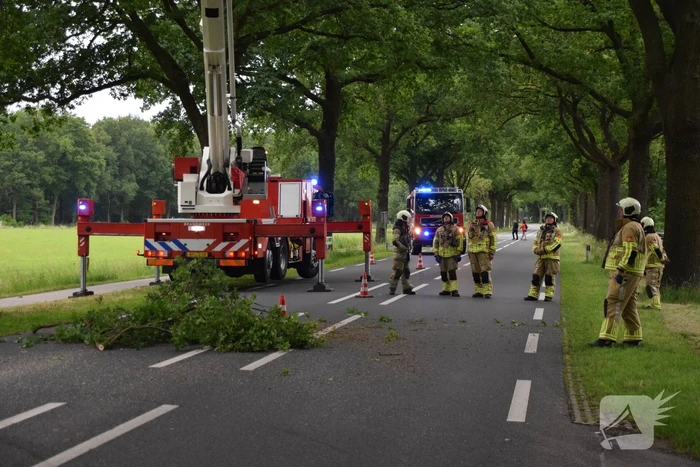 Hoogwerker brandweer weigerde dienst bij stormschade