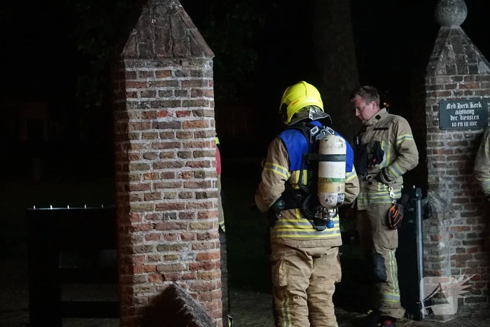 Politie doet onderzoek naar brand