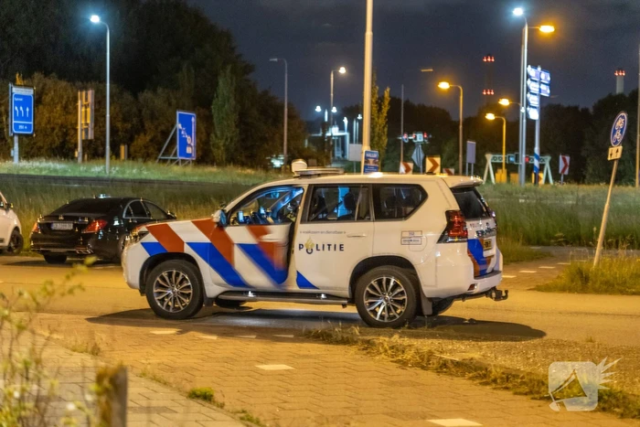 Twee gewonde en zes aanhoudingen na steekpartij