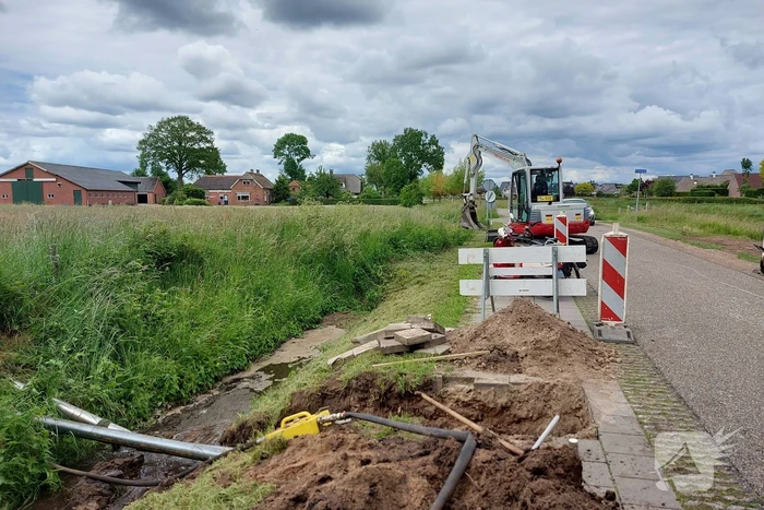 Waterleiding geraakt tijdens werkzaamheden