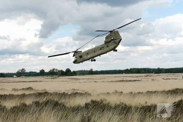 Helikopters van Defensie oefenen 'slingery'
