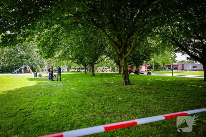 Traumahelikopter landt voor incident met kind in brandgang
