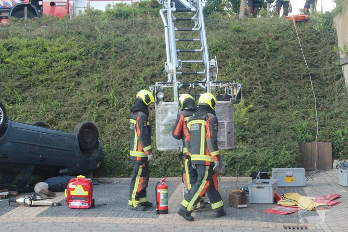 Brandweer oefent grote hulpverlening-scenario