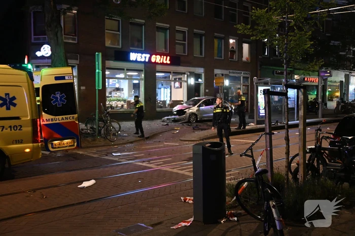 Gewonde bij crash na onbezonnen inhaalactie