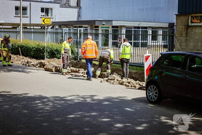 Gasleiding geraakt bij graafwerkzaamheden