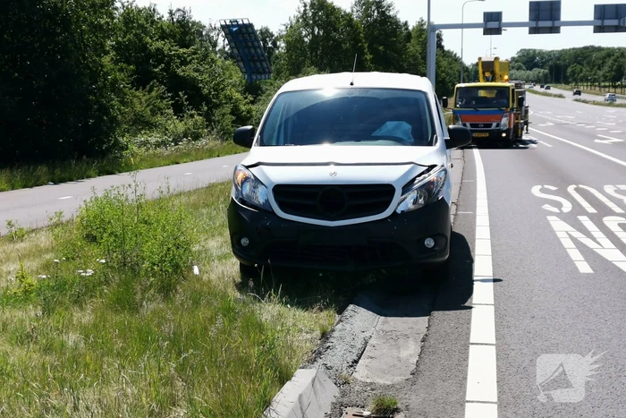 Twee voertuigen betrokken bij kop-staart aanrijding