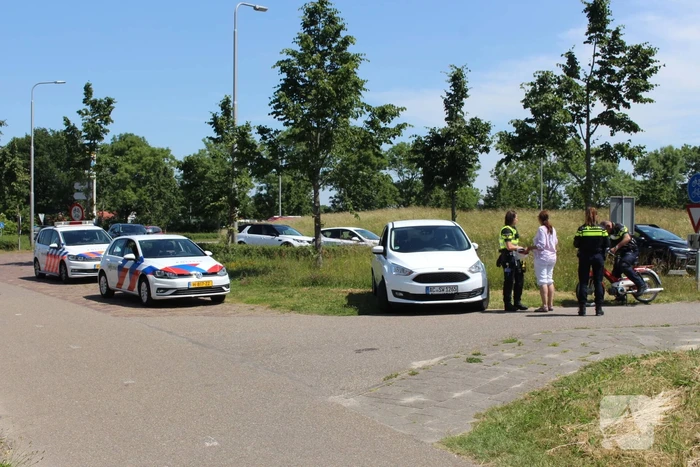 Brommerrijder gewond bij aanrijding met auto