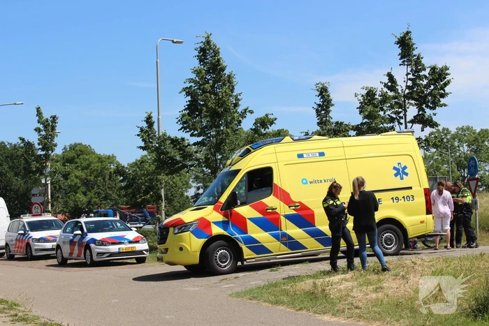 Brommerrijder gewond bij aanrijding met auto