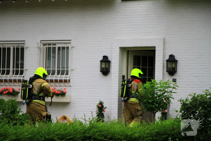 Lichte rookontwikkeling bij brand in woning