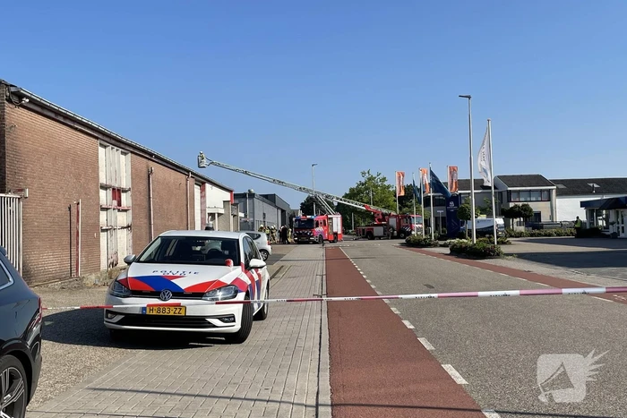 Brand in bedrijfspand metaalverwerker snel onder controle