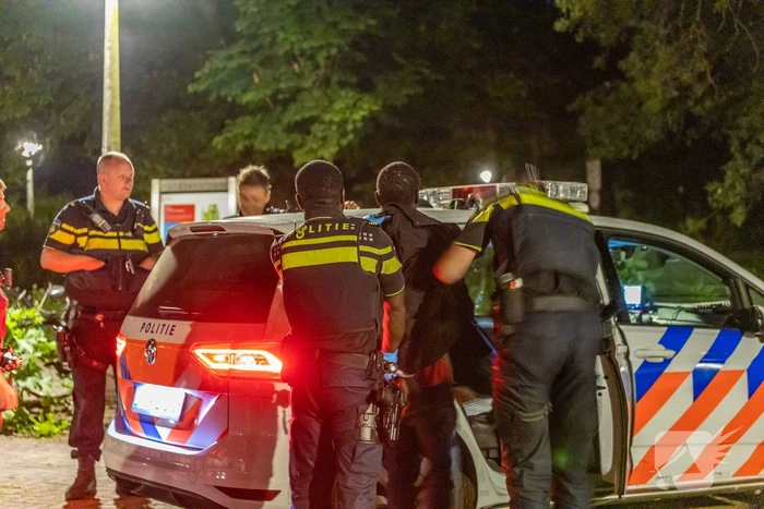 Persoon aangehouden na steekpartij in park