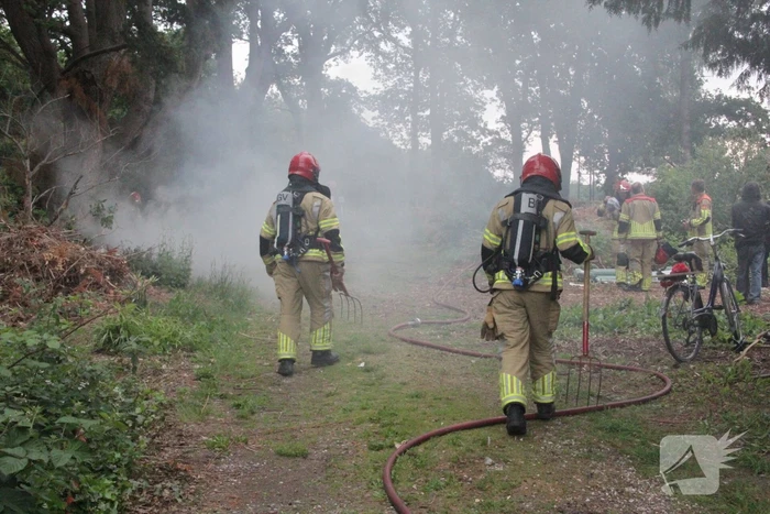 Veel rook bij brand in natuurgebied