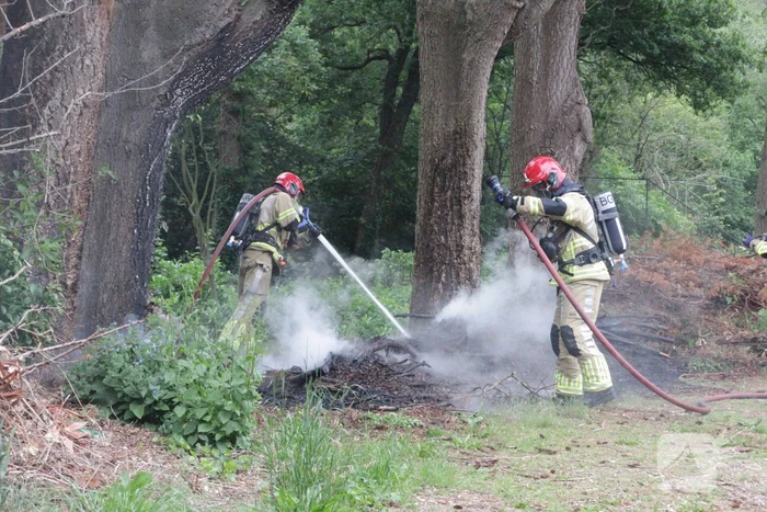 Veel rook bij brand in natuurgebied