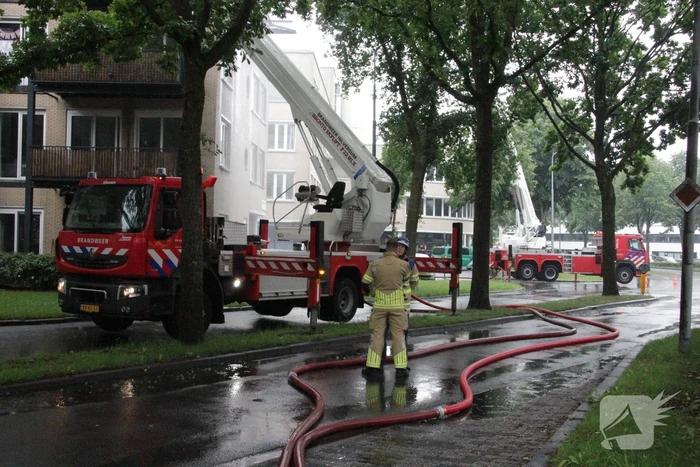 Enorme schade na brand in flatwoning