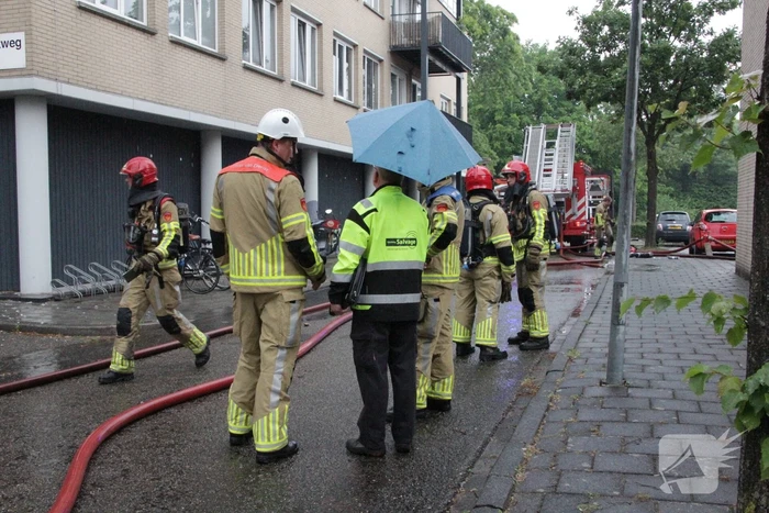 Enorme schade na brand in flatwoning