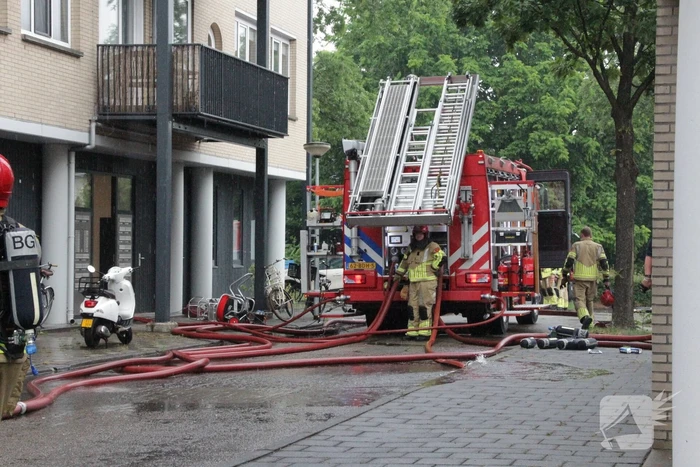 Enorme schade na brand in flatwoning