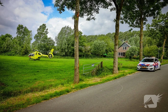 Man zwaargewond geraakt in woning