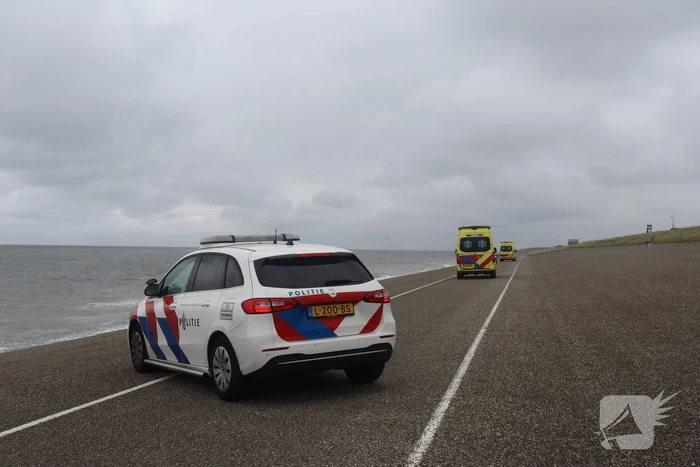 Hulpdiensten groots ingezet voor zwemmer