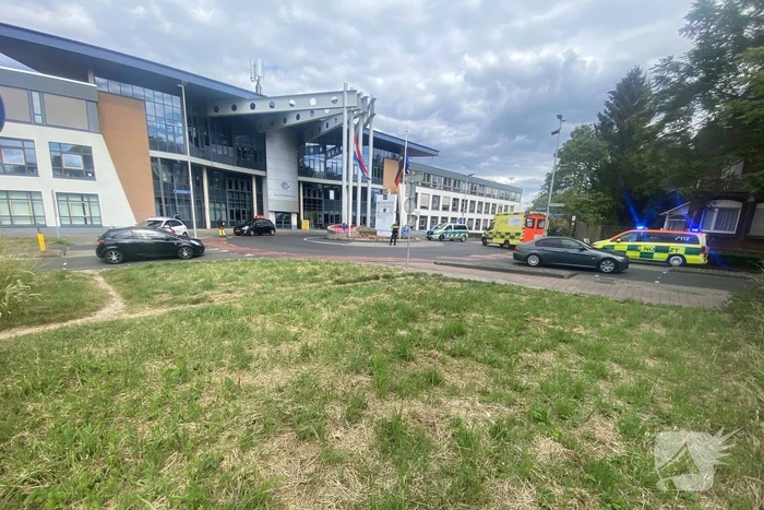 Fietser gewond bij botsing met auto